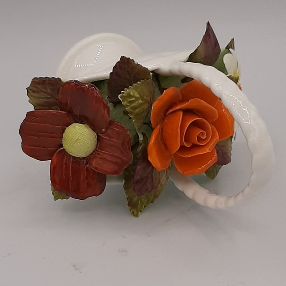 Vintage Royal Adderley Floral Bone China Floral Basket England Hand Painted - Picture 4 of 6